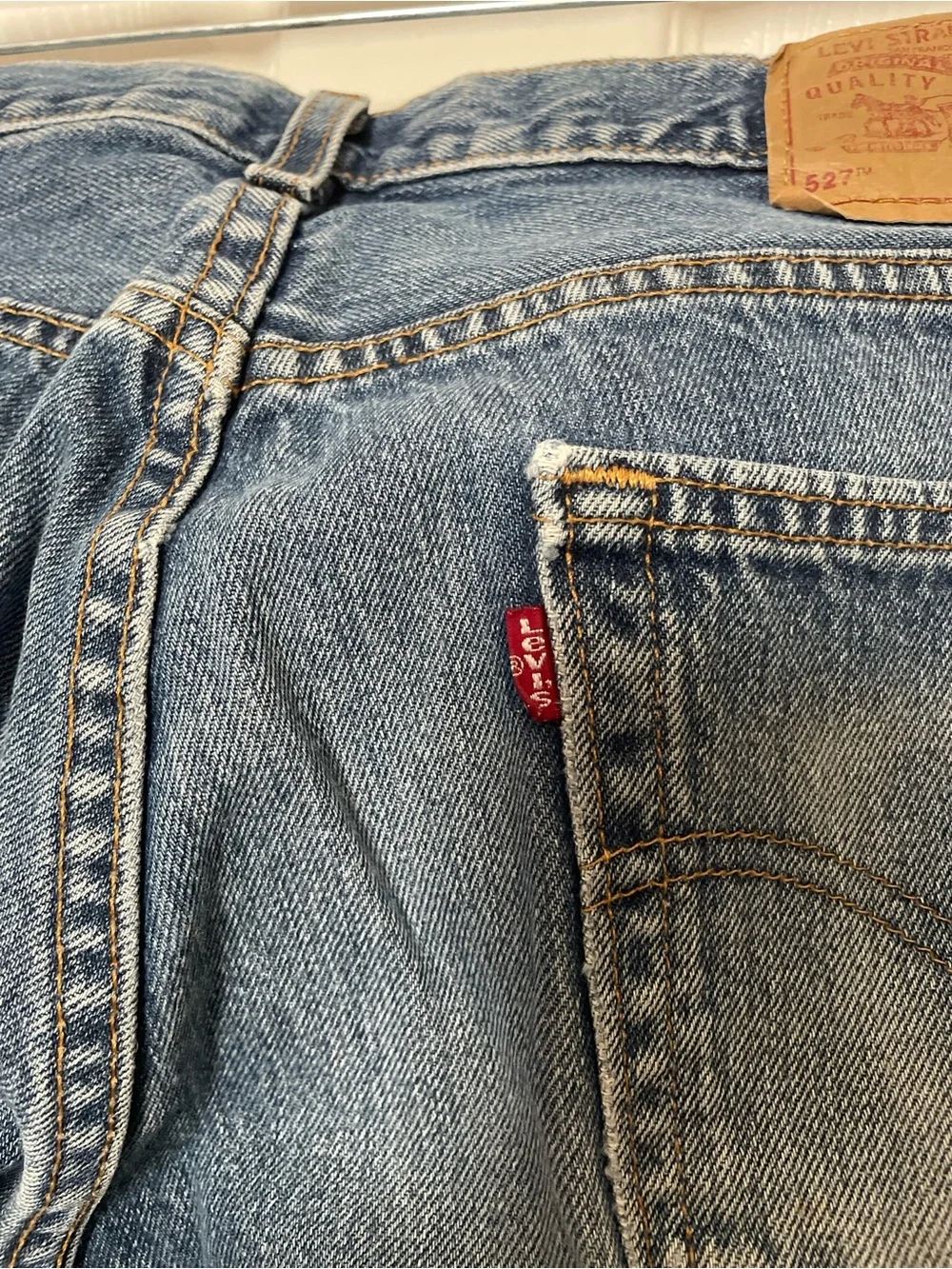 Levi’s Men’s Classic Blue Straight-Leg Jeans